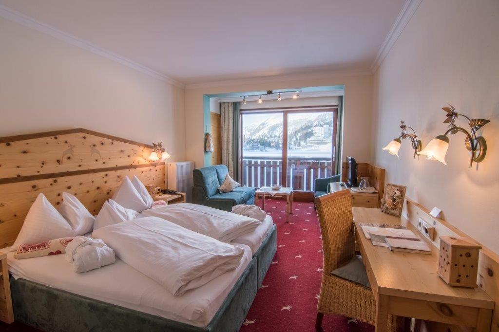 Seehotel Jaegerwirt ทูร์ราคาฮัว ภายนอก รูปภาพ