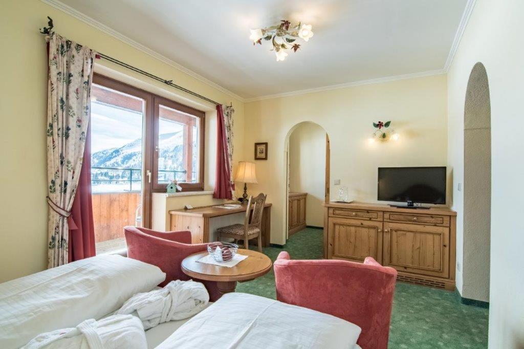 Seehotel Jaegerwirt ทูร์ราคาฮัว ภายนอก รูปภาพ