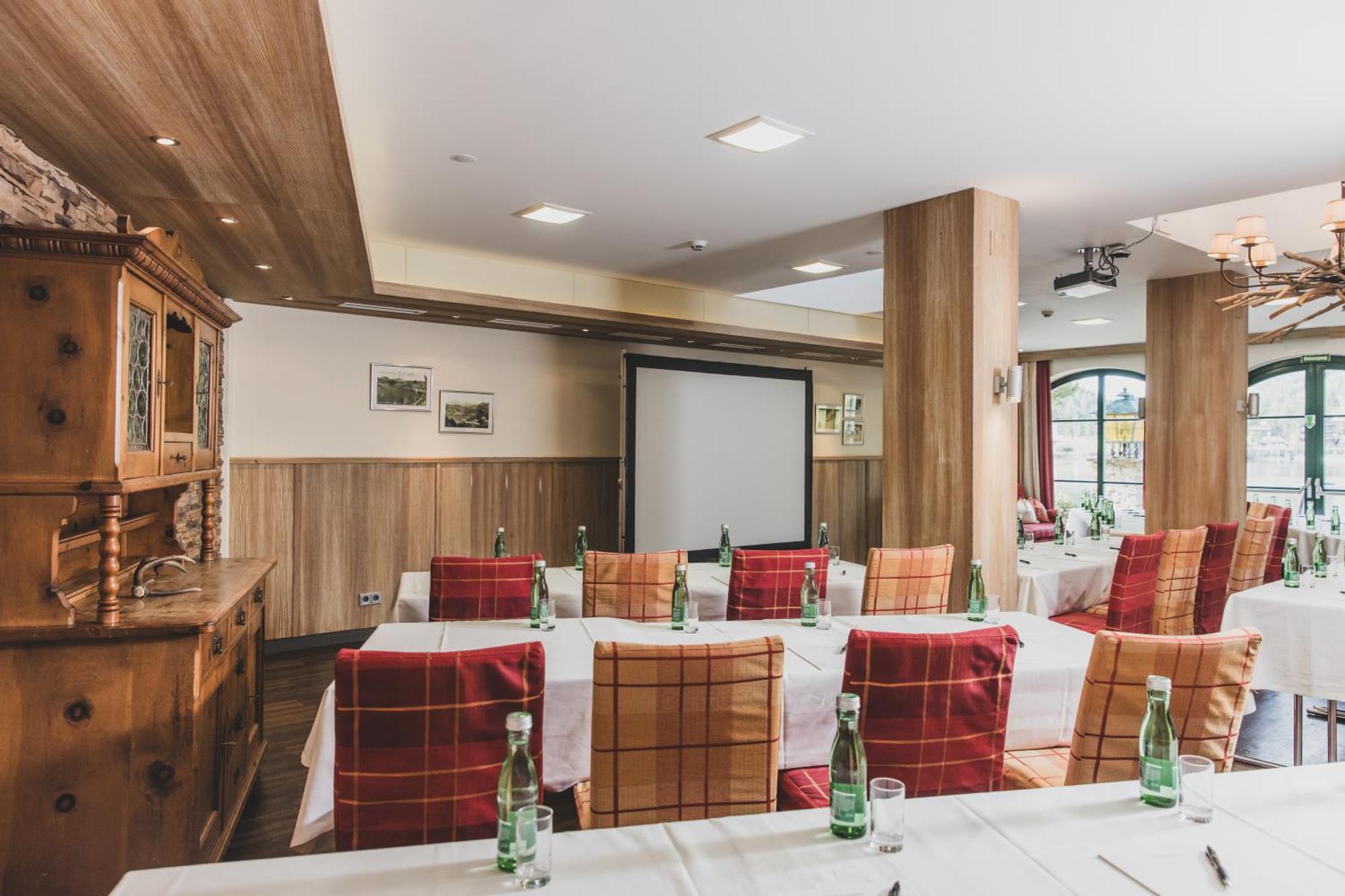 Seehotel Jaegerwirt ทูร์ราคาฮัว ภายนอก รูปภาพ